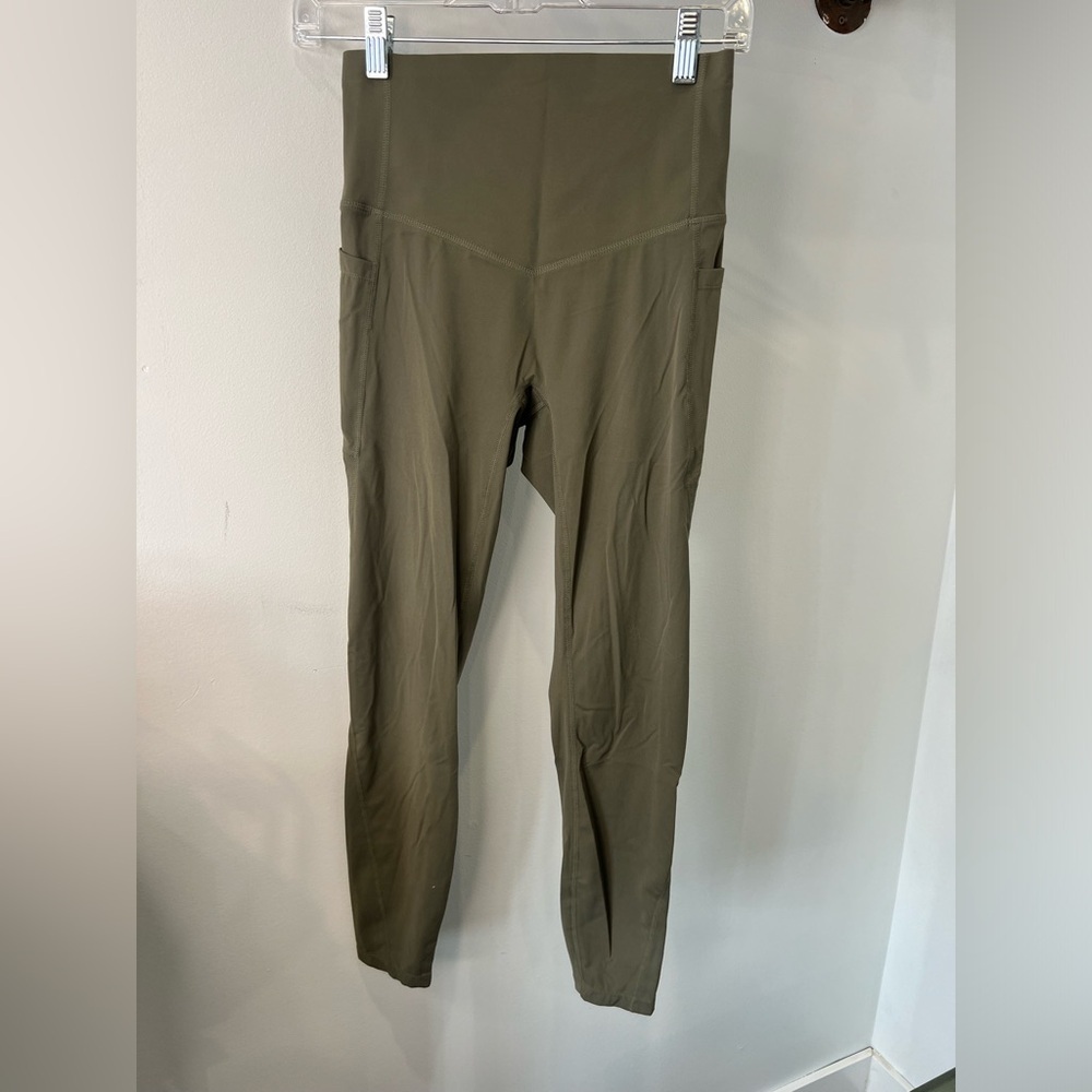 HALARA Sage Green Leggings